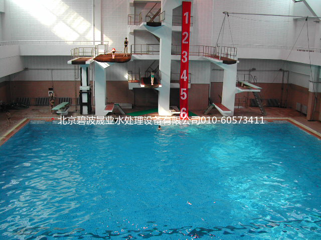 錦州北大附屬中學游泳館設備--點擊了解更多